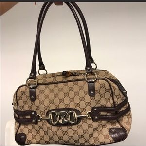 Authentic vintage Boston Gucci bag made in Italy.